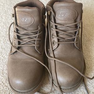 Lugs boots